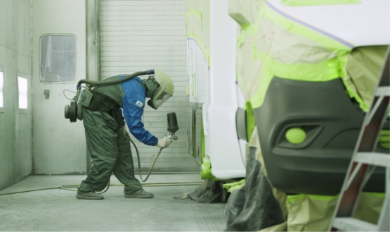U-TECH enables commercial vehicle builders and repairers to meet their biggest coating challenges.